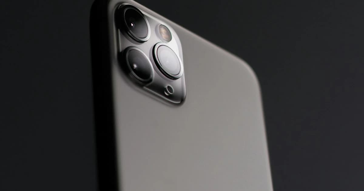 Apple iPhone 17 Pro Max Leaks Reveal Titanium Design and Under-Display Face ID