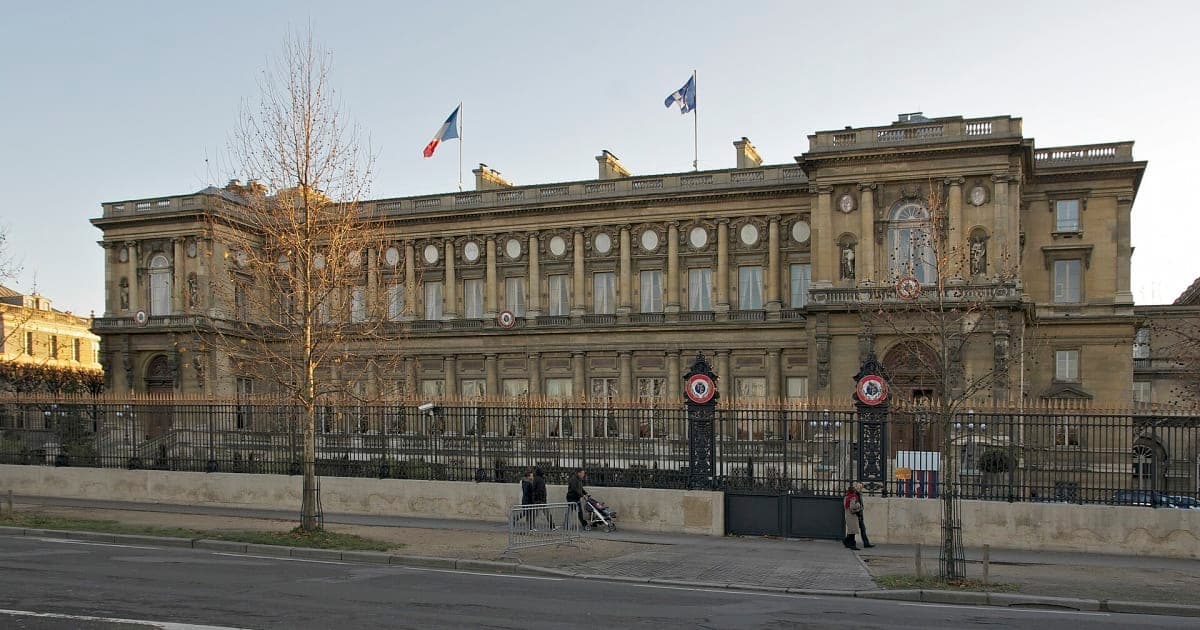 Aoun Joins Macron and Jordan's King in Paris to Plan Lebanon's Post-UNIFIL Security
