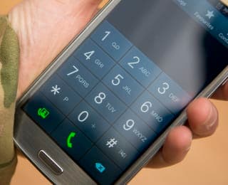 Smartphone makers bet on AI judgement as hardware plateaus