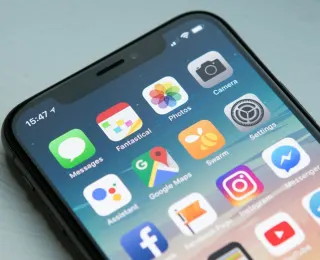 Apple Debuts iPhone 18 Pro With Variable Aperture Camera and A20 Pro Chip
